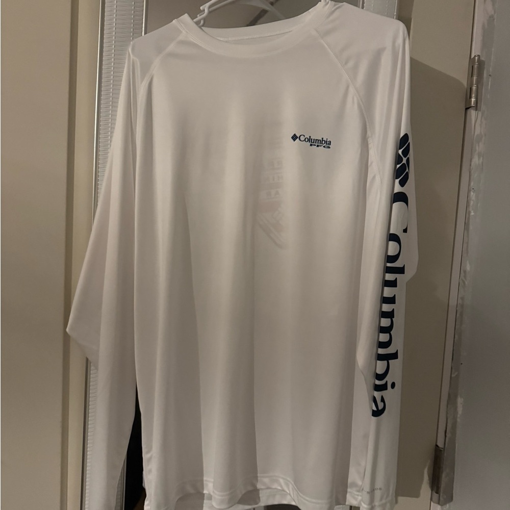 Columbia White Performance Long Sleeve Shirt